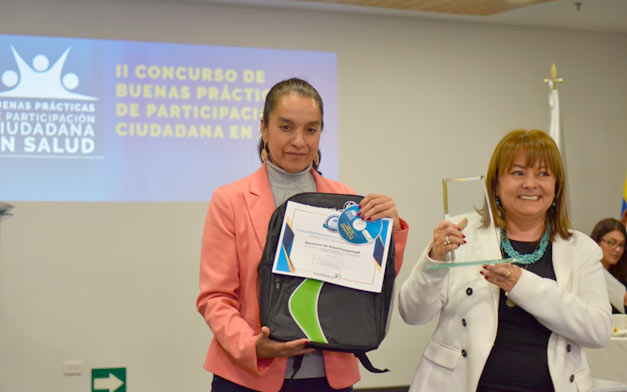 Nancy Rocío Rojas Santamaría, Secretaria de Salud de Fusagasugá y Diana Rodríguez Peralta del Sistema de Atención a la Comunidad.