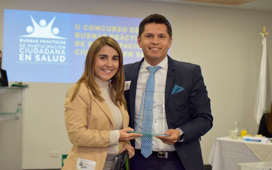 Claudia Marcela Gonzalez Hurtado, Alcaldesa Municipal de Caicedonia – Valle y Michael López García –Coordinador de la Estrategia de Asistencia Técnica y Pilotos Territoriales. DNP